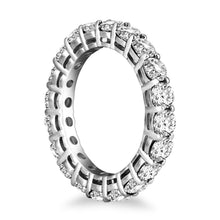 14k White Gold Shared Prong Round Cut Diamond Eternity Ring, size 6.5