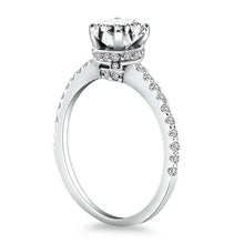 14k White Gold Diamond Collar Engagement Ring, size 5