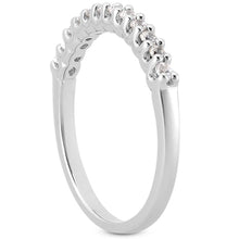 14k White Gold Fancy U Setting Shared Prong Diamond Wedding Ring Band, size 6.5