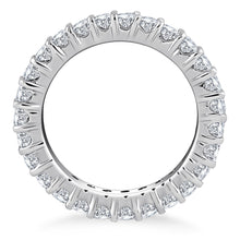 14k White Gold Common Prong Round Diamond Eternity Ring, size 6
