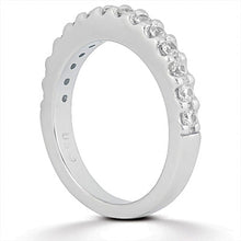 14k White Gold Shared Prong Diamond Wedding Ring Band, size 9