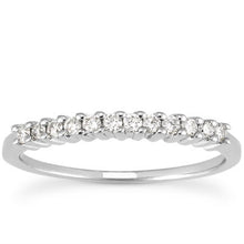14k White Gold Raised Shared Prong Diamond Wedding Ring Band, size 5.5